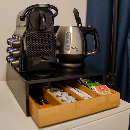 Homely Stay Studio 2 - Modern Self-Check-In Room In München Eksteriør billede